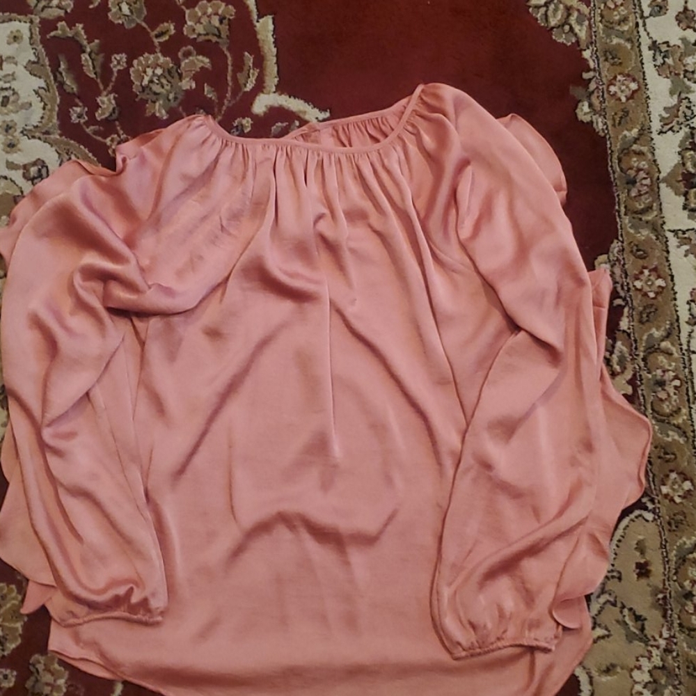 Shirt - Picture 2 of 4